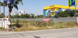 Sale-RentLand For rent or sale of land reclamation area 146 square meters, next to Ratchapruek Road. Convenient in