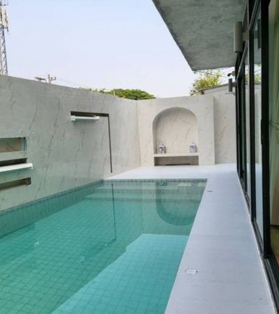 R7 Pool villa สไตล์โมเดิร์น 2 ชั้น ทันสมัย เรียบหรู สุดชิล เป็นส่