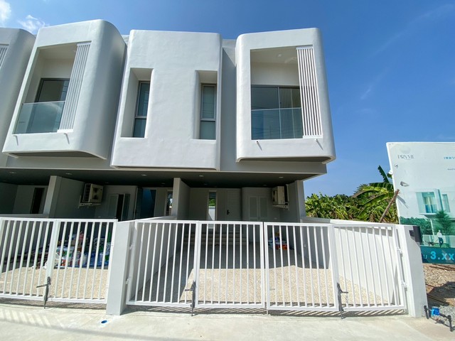 For Sales : Chalong-Palai, Brand New Town Home, 2B3B