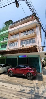 ขาย อาคารพาณิชย์ อาคารพานิชย์ 5.5 ชั้น . ตรม. 33 ตร.วา Near MRT Sam Yan