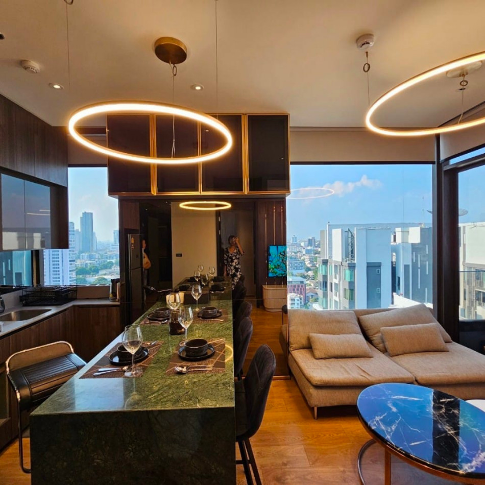 ให้เช่า คอนโด ตกแต่งสไตล์ Luxury The FINE Bangkok Thonglor-Ekamai 56 ตรม. available to move in