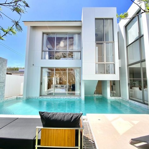 ขายบ้าน For Sales : Cherngtalay, Modern Contemporary Pool Villa,3B