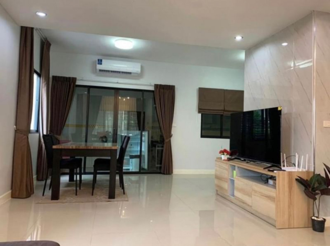 RentHouse For rent: Townhome The Connect Suan Luang-On Nut 120 sq m. 29 sq m.