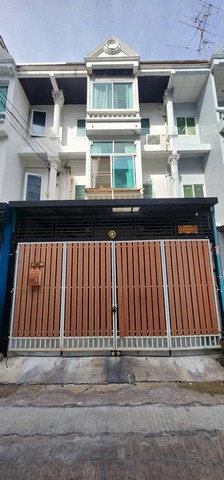 ขายบ้าน ขายทาวน์โฮม 3 ชั้น ซอยเยาวภา ถนนประชาราษฎร์ สาย 2 ใกล้ MRT เตาปูน
