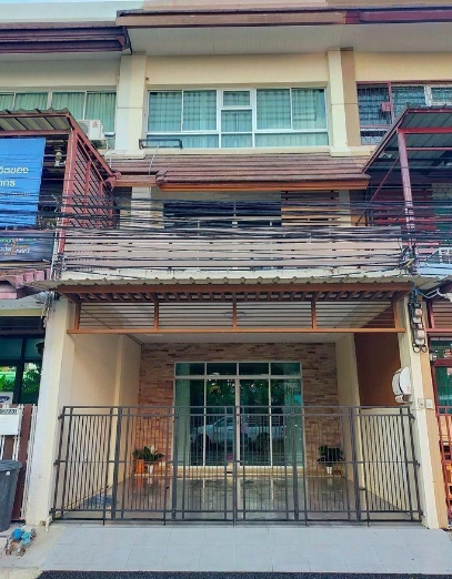 เช่าบ้าน ให้เช่าและขายทาว์นโฮม 3ชั้น  RK Office Park มีนบุรี ถนนสุวินทวงศ์