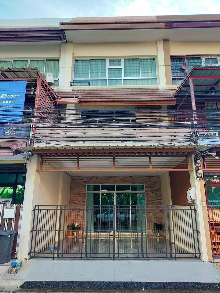 เช่าบ้าน ปล่อยเช่าทาว์นโฮม 3ชั้น โครงการ RK Office Park มีนบุรี ถนนสุวินทว