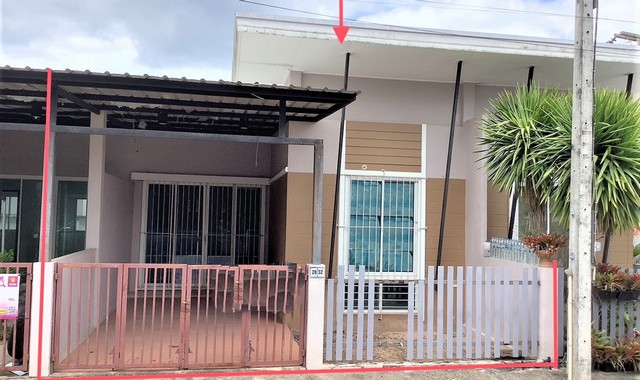 SaleHouse ขายทาวน์เฮ้าส์โครงการ บ้านสวยพารากอน อำเภอเวียงสระ จังหวัดสุราษฎร