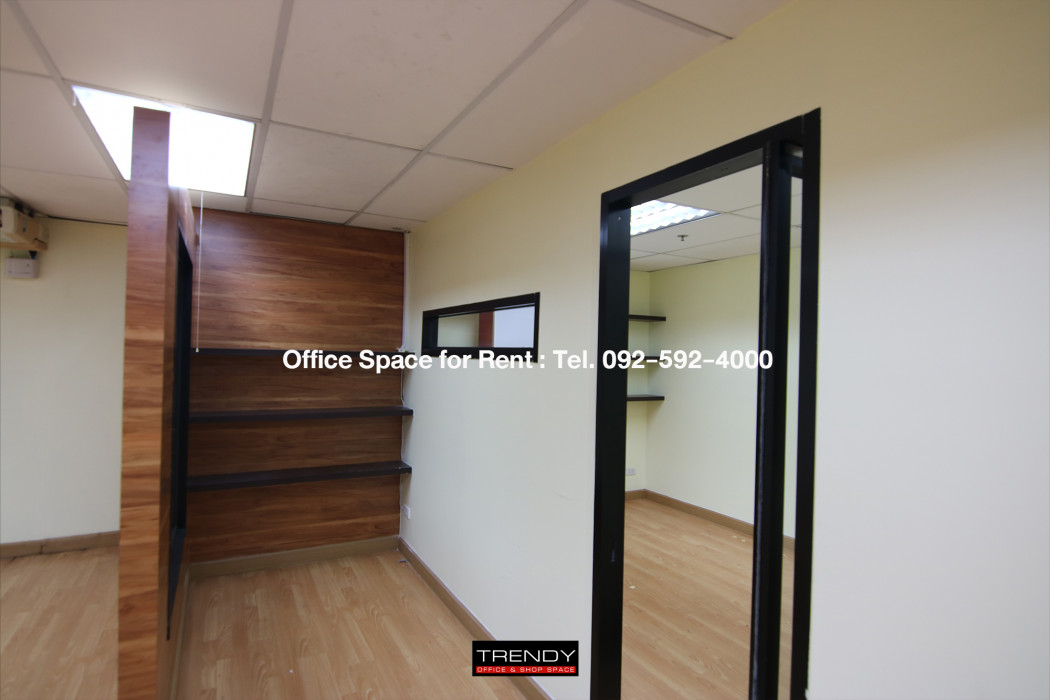 RentOffice (TD-2302A) The Trendy Office, office for rent, size 60 sq m, 23rd floor, Sukhumvit 13, near BTS Nana.