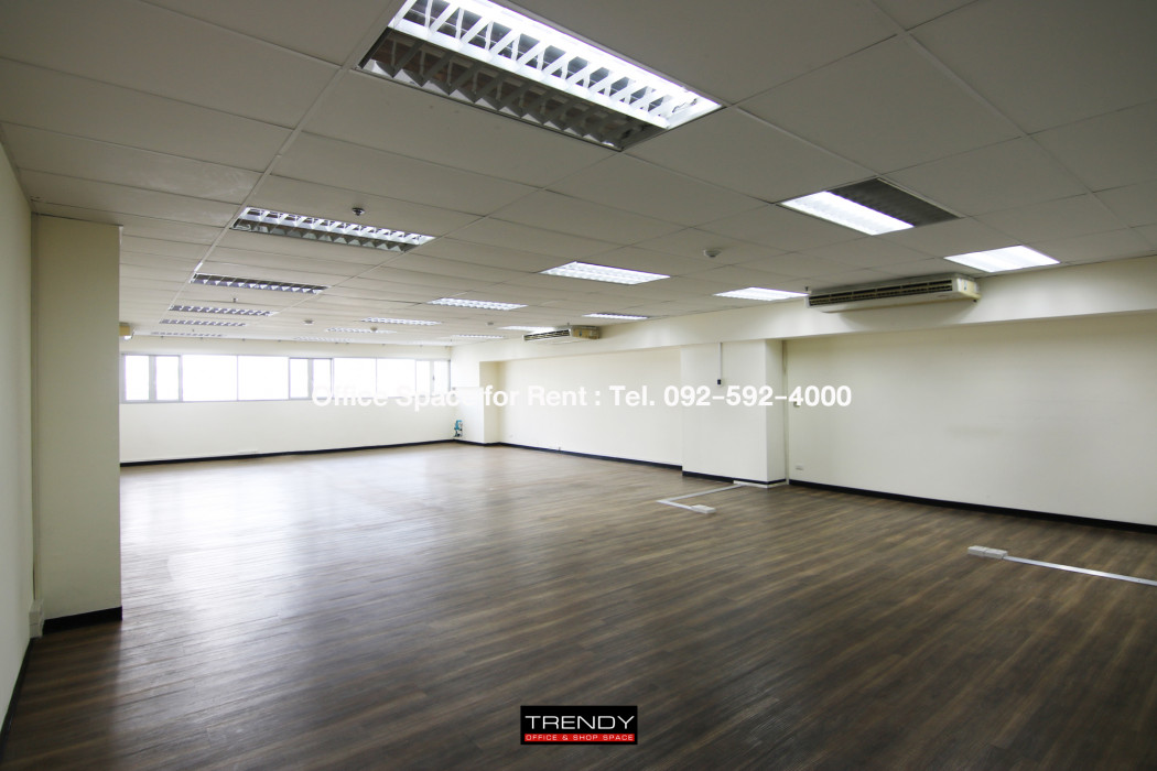 RentOffice (TD-402) The Trendy Office, office for rent, size 165.85 sq m, 4th floor, Sukhumvit 13, near BTS Nana.