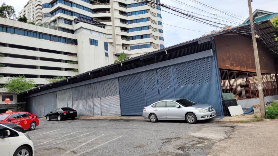 เช่าโกดัง-คลังสินค้า EPL-WH0573 ให้เช่าโกดัง  ถนนพระราม3 ติด BRT พื้นที่โกดัง 800 ตารา