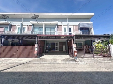 SaleHouse Townhome for sale, Supalai Bella Kingkaew - Srinakarin, 90.95 sq m., 18.4 sq m., fully extended, free furniture, ready to move in.