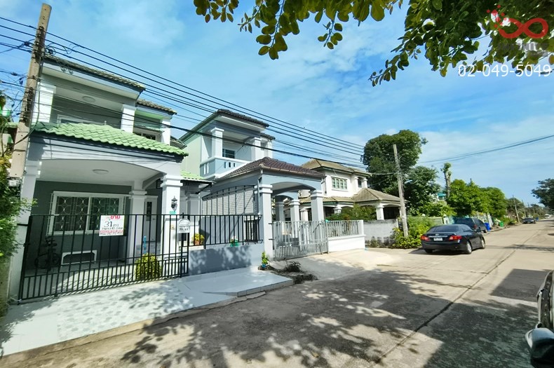 ขายบ้าน ขายบ้านแฝด 2 ชั้น หมู่บ้านเศรณีวิลล่า บ้านกล้วย-ไทรน้อย ใกล้ MRT สถานีคลองบางไผ่
