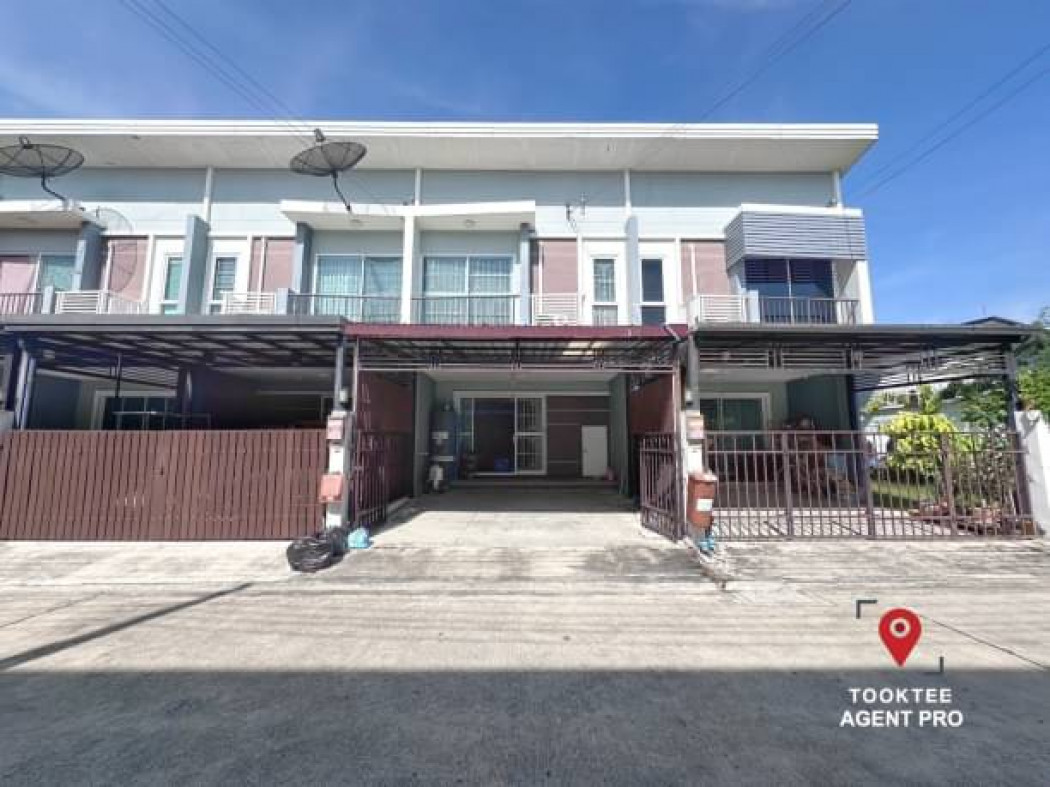 SaleHouse Townhome for sale, free air conditioning, ready to move in, Supalai Bella Kingkaew - Srinakarin, 70 sq m., 18.4 sq m, price negotiable.