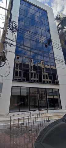 เช่าออฟฟิศ ให้เช่าอาคารสำนักงาน 6 ชั้น 1115 ตรม ปรับปรุงใหม่ ใกล้เดอะมอลล์บา