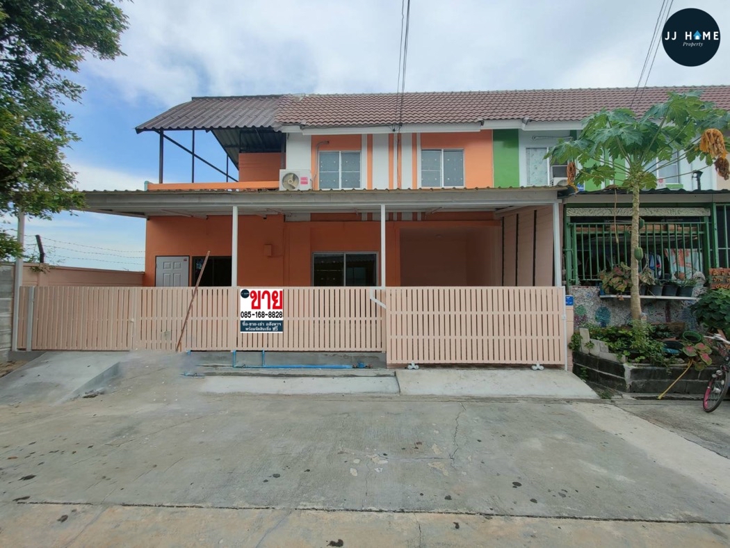 SaleHouse Townhome for sale, house for sale on the edge of Bang Pu 59, Baan Pruksa 59-2, 126 sq m., 29 sq m.