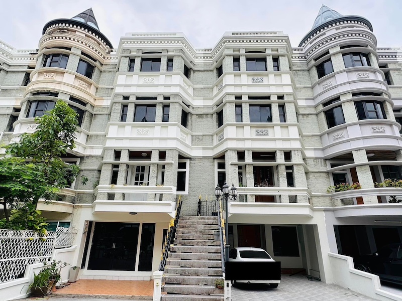 BH2596 For rent  Townhome  Sukhumvit31  Asok-Phromphong