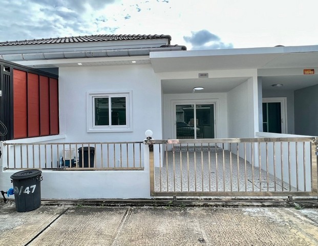 SaleHouse For Sales : Chalong, One-story town house, 2 Bedrooms 2 Bathrooms