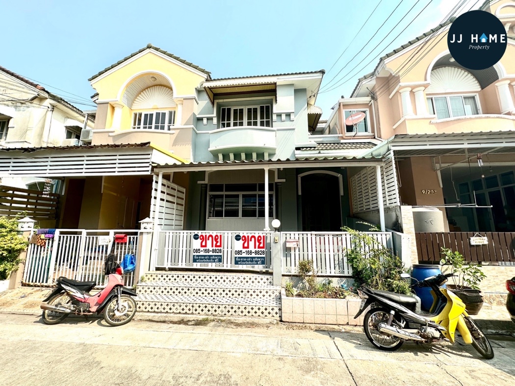 SaleHouse Townhome for sale, Lallyville house for sale Soi Mangkorn Lally Ville, Soi Mangkorn 116 sq m. 28.5 sq m.