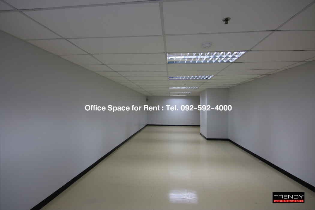 RentOffice (TD-2002B) The Trendy Office, office for rent, size 57 sq m, 20th floor, Sukhumvit 13, near BTS Nana.