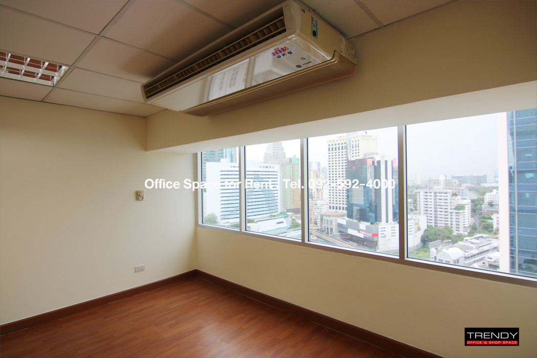 RentOffice (TD-2003B) The Trendy Office, office for rent, size 59 sq m, 15th floor, Sukhumvit 13, near BTS Nana.