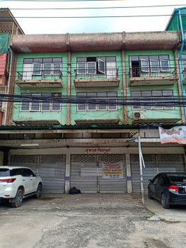 SaleOffice Commercial building for sale, 3 adjoining booths near Suan Sampran. Next to Petchkasem Road, km. 32, suitable for business investment