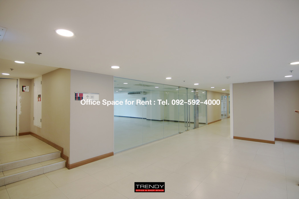 RentOffice (TD-1001) The Trendy Office, office for rent, size 59 sq m, 23rd floor, Sukhumvit 13, near BTS Nana.