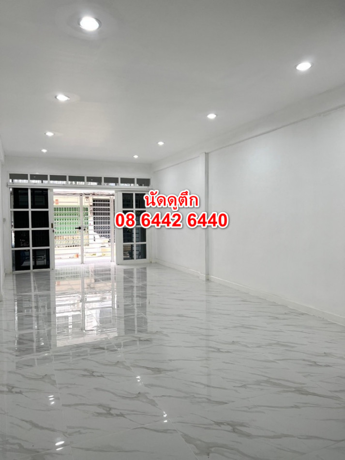 RentOffice 13561 Commercial building for rent, Soi Sukhumvit 95