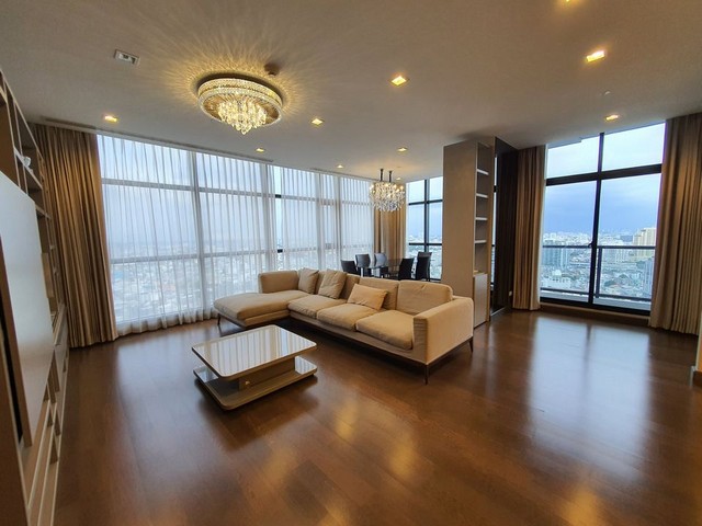 Condo For rent Urbano Absolute Sathon - Taksin,3 beds, 4 baths 