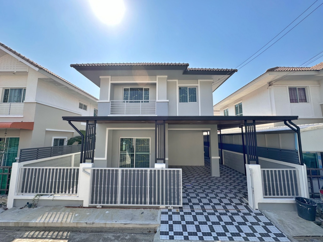 SaleHouse Semi-detached house for sale, newly renovated, ready to move in, Baan Burirom, Rangsit-Khlong 4, 130 sq m., 36.6 sq m, free transfer.
