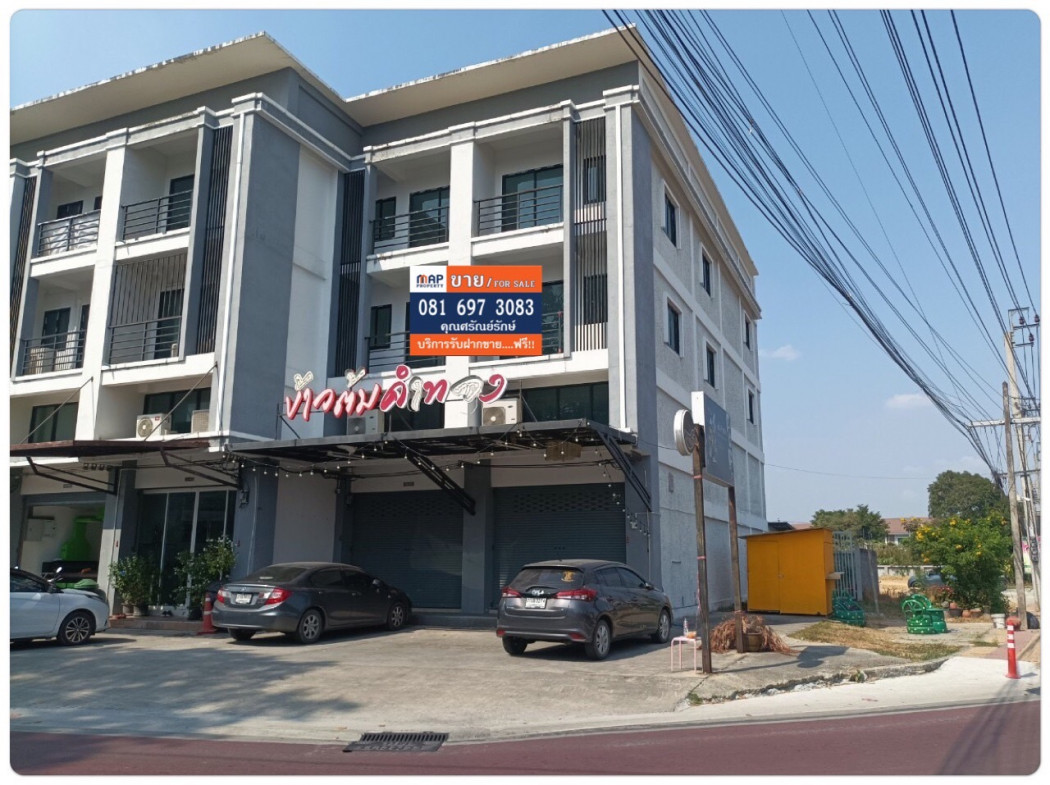SaleOffice Commercial building for sale on the roadside, quality location, business area - 450 sq m., 87 sq m., able to do business, convenient parking.