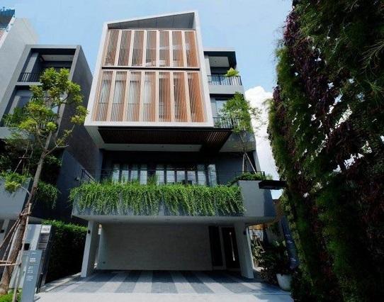 RentHouse ให้เช่าบ้านเดี่ยว 5 ชั้น มีลิฟท์ ARNA Ekamai ใจกลางย่านเอกมัย 