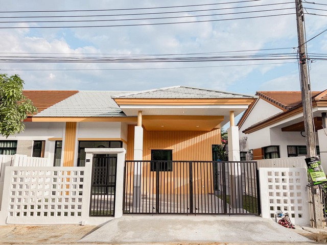 For Sales : Phuket Town, New renovated twin house, 3B2B