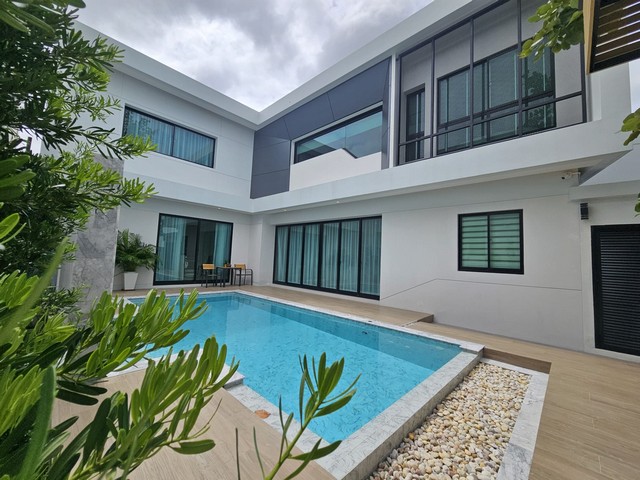 เช่าบ้าน For Rent : Kohkaew, Modern style private pool villa,4B4B