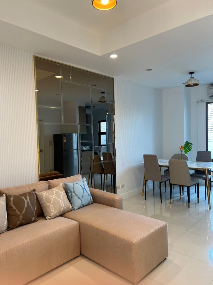 RentHouse Townhome for rent, 3 bedrooms, fully furnished, Soi Sukhumvit 97/1, 170 sq m., 22 sq m, walk 800 meters to BTS Bang Chak.