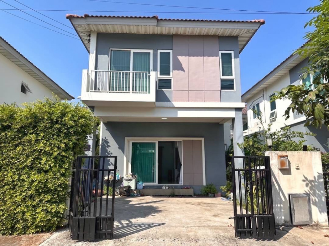 SaleHouse For sale, semi-detached house, beautiful house, Supalai Bella Rangsit-Khlong 2, 130 sq m., 35 sq m, ready to move in.