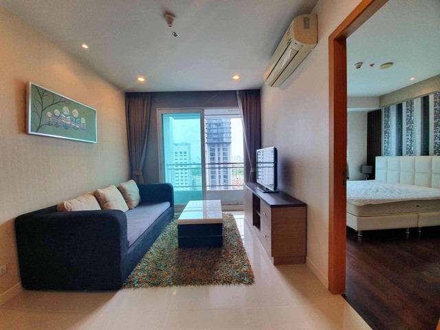 เช่าคอนโดมิเนียม Circle Condominium Bangkok Condo For Rent 