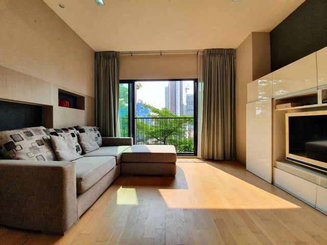 เช่าคอนโดมิเนียม Noble Reveal Condo For Rent 2 Bedrooms  In Ekkamai