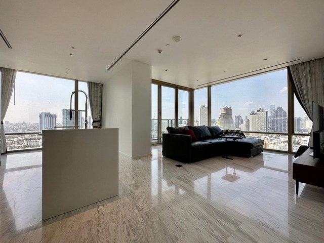 Four Seasons Private Residences condo for sale 