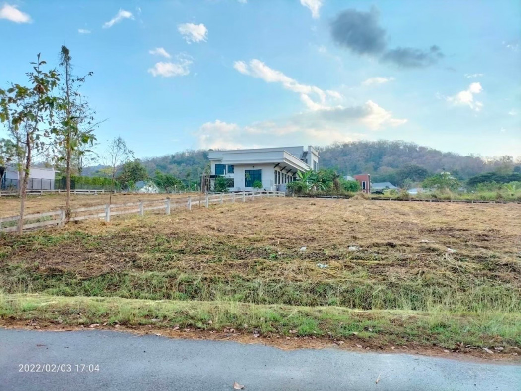 SaleLand Land for sale in the Phu Patra Club Khaoyai, 3 ngan, 22 sq w, suitable for building a house atmosphere near the mountain