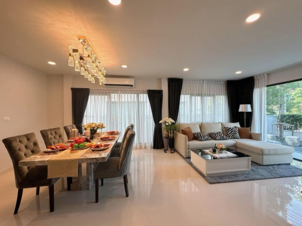 RentHouse For rent, detached house M234 Centro Bangna, 290 sq m., 65 sq m.