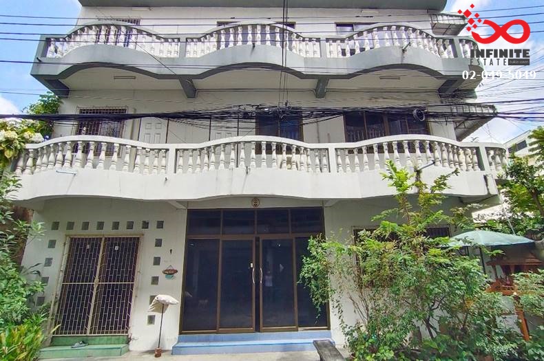 ขายบ้าน ทาวน์เฮาส์ 3 ชั้น ซอยกรุงธนบุรี 4