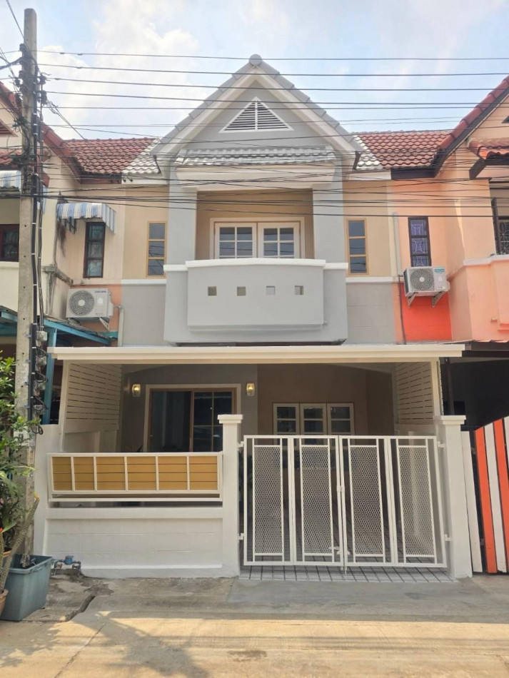 SaleHouse Townhome for sale, Sweet Home Park, 120 sq m., 18 sq m (HH153)