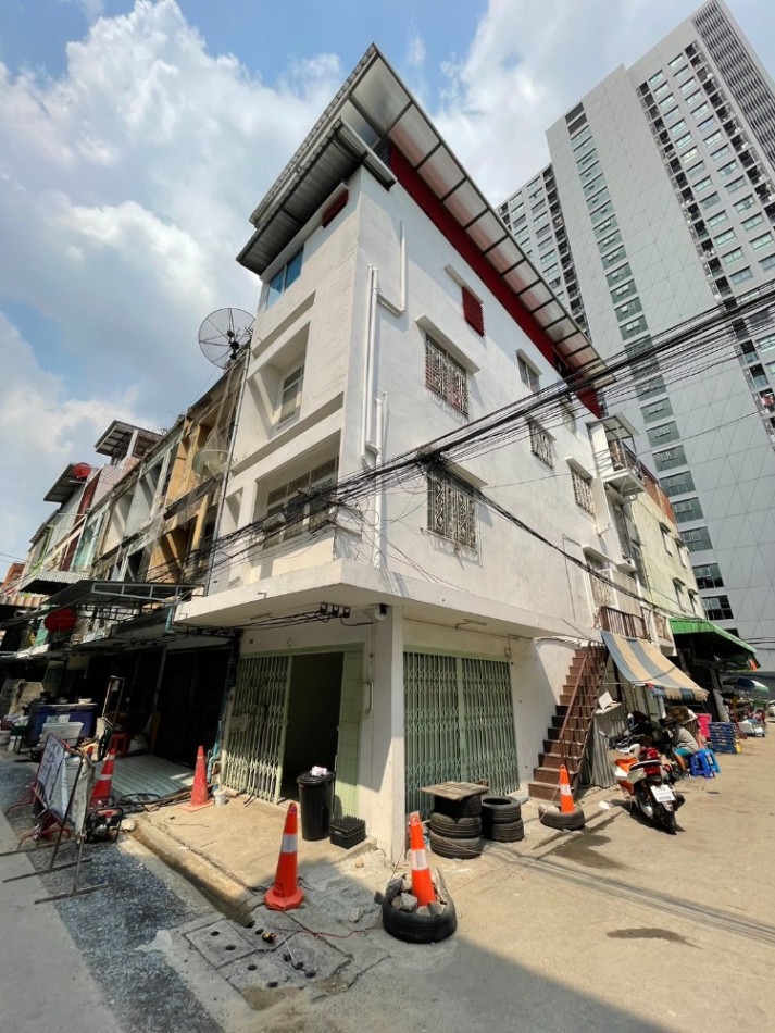 RentOffice For rent, 2-story shophouse next to Bang Chak station... ID-13782