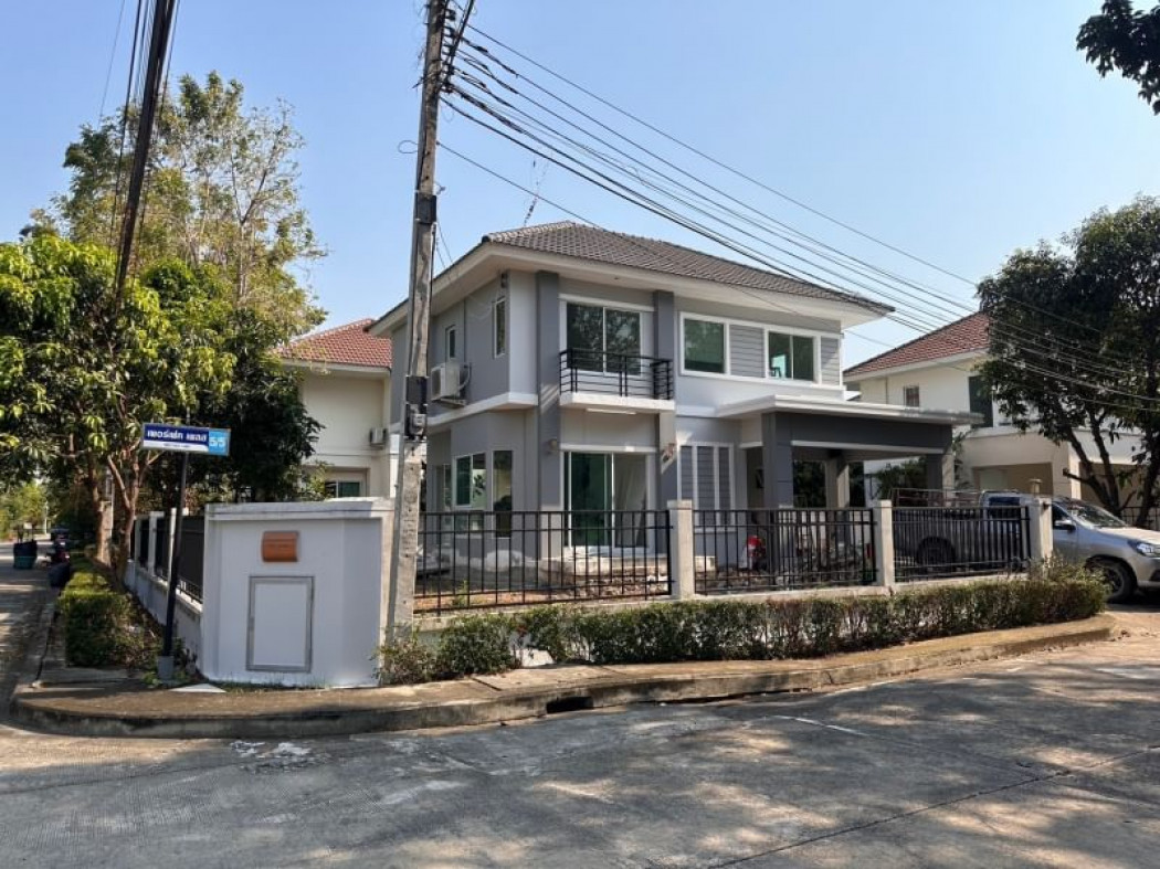 SaleHouse Single house for sale, Perfect Place Ramkhamhaeng-Suvannabhumi 2, 290 sq m., 73.8 sq m, corner house.