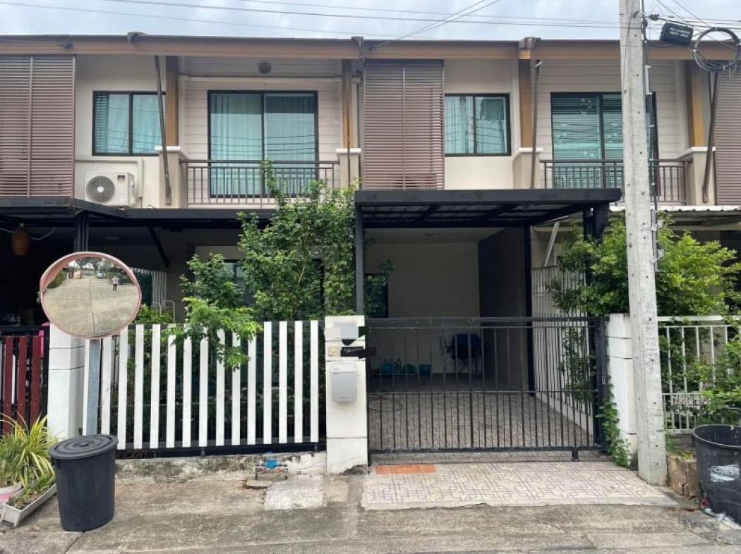 RentHouse Townhome for rent M289 Pruksa Ville 57 Pattanakarn 105 sq m. 28 sq m.