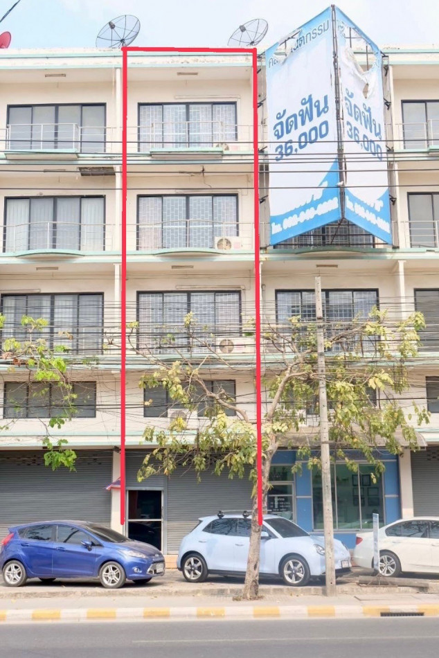 SaleOffice Commercial building for sale, well maintained, 4.5 floors, Sukhaphiban 5 Road, Or Ngoen, Sai Mai, 245 sq m.