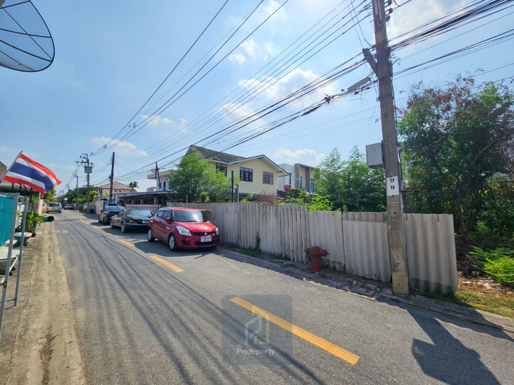 SaleLand Empty land for sale, 60 sq m, Soi Thet Rachan 15, Don Mueang, inexpensive price, suitable for building a house.