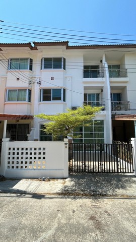 SaleHouse For Sale : Ratsada, 3-Story Townhouse, 3 Bedrooms 3 Bathrooms