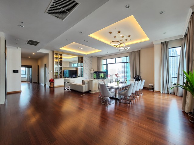 Condo 4 bedrooms for rent and sale  in Sathorn