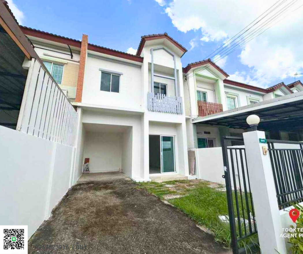 SaleHouse Meet the townhome Lio Wongwaen Pinklao, newly renovated, good condition, nice to live in, close to the city, easy to find things to eat.